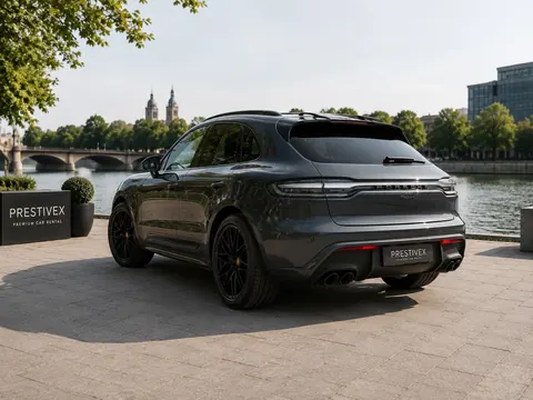 Porsche Macan – Heckansicht